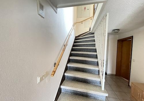 Treppe vom EG ins OG