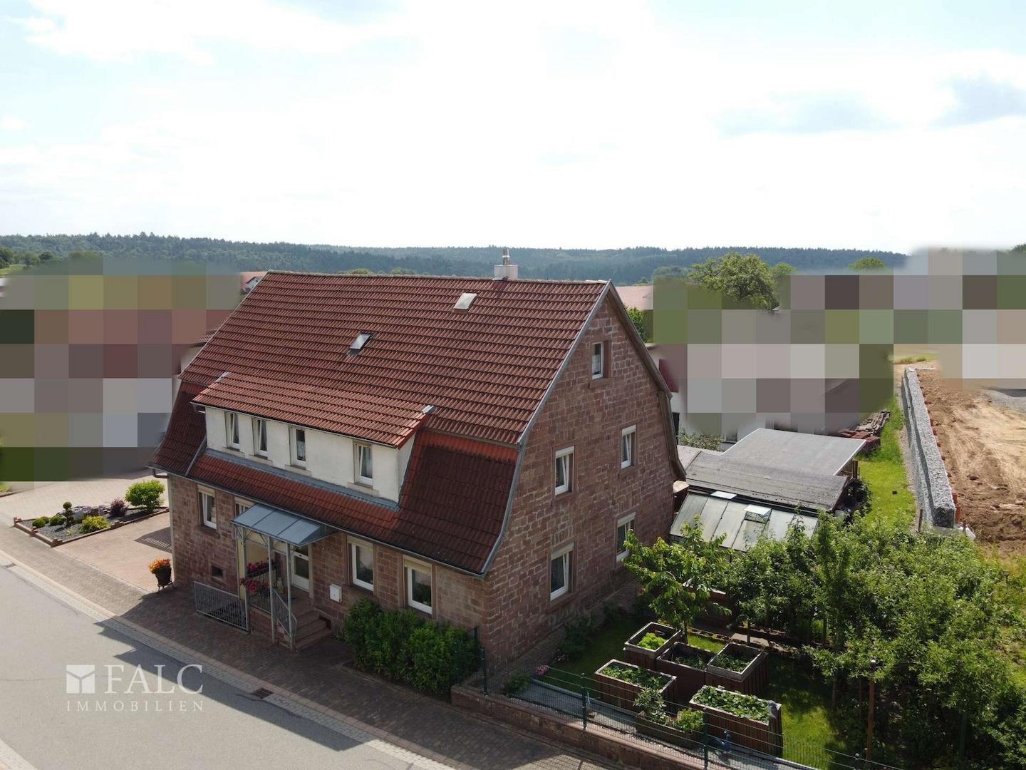 Einfamilienhaus in idyllischer Lage