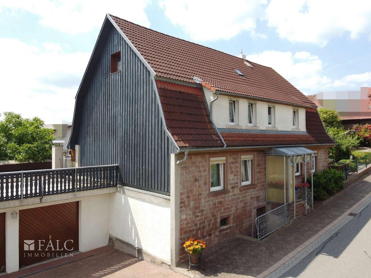 Wohnhaus Seitenansicht