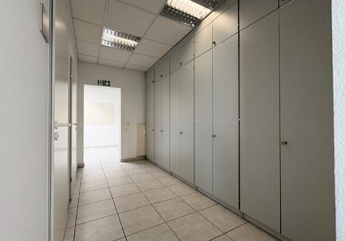 WC-Anlage / Zwischenflur