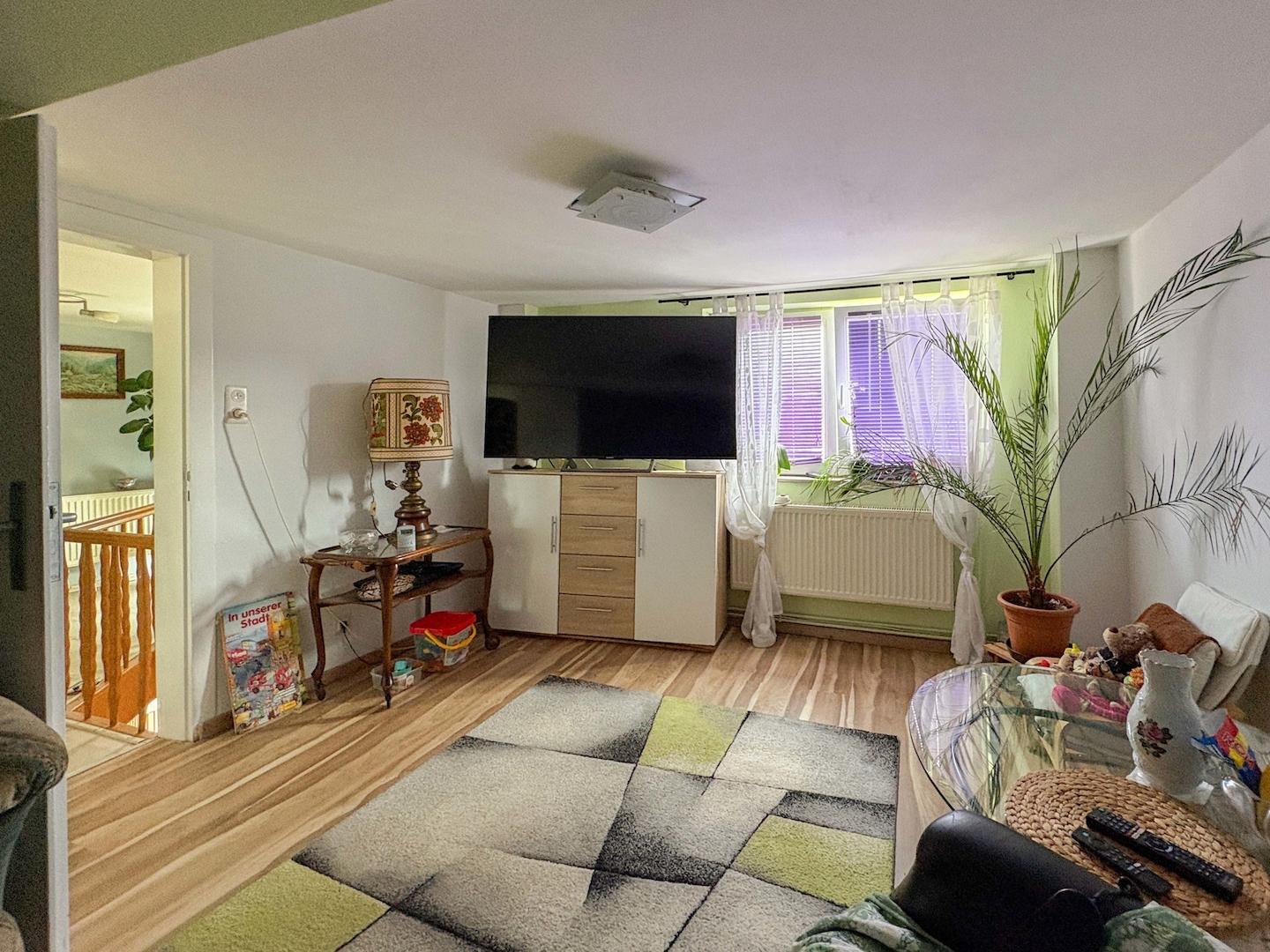 Wohn-/Kinderzimmer OG