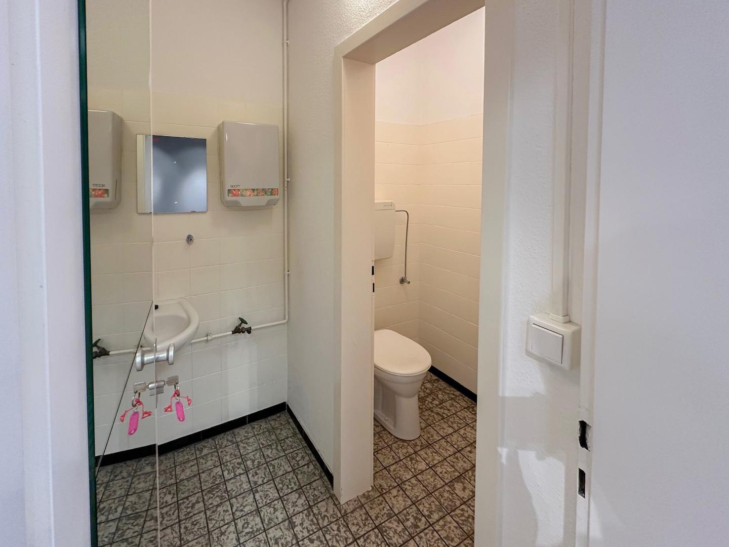 WC