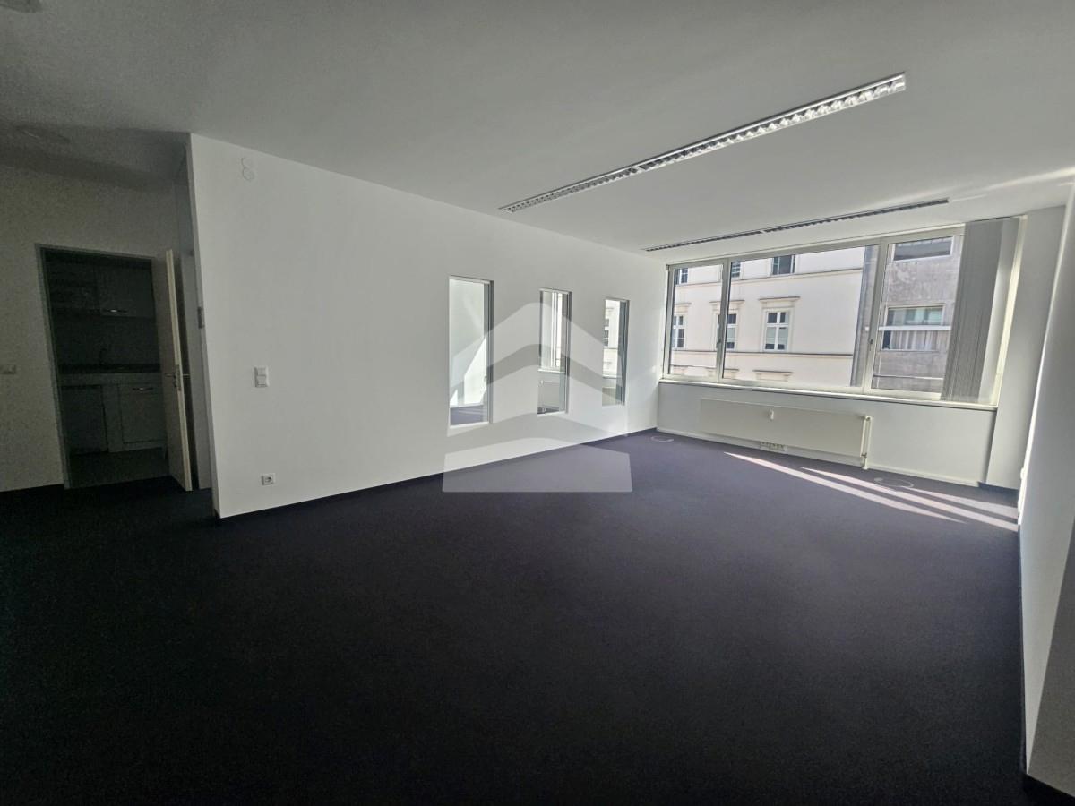 Referenz Büro