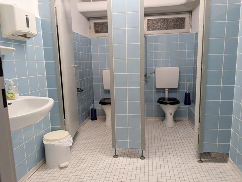 WC-Anlage Damen (2)