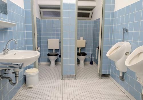 WC-Anlage Herren (1)