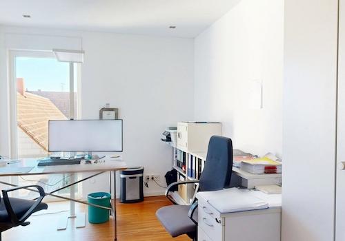 OG Büro-Kinderzimmer