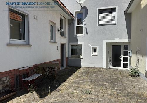 Eingangsbereich zu den Häusern