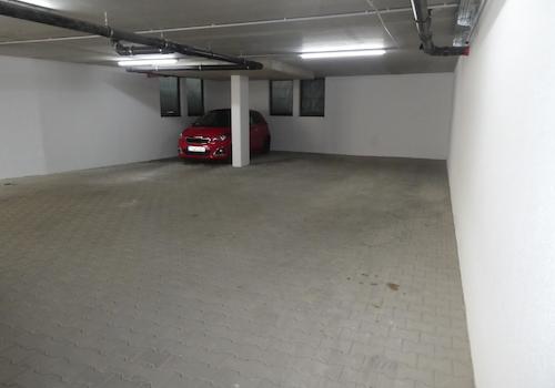 Garage 2