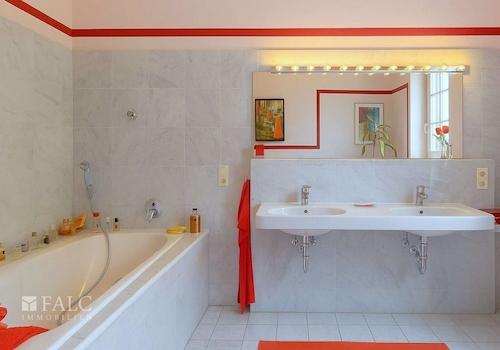 Badezimmer - KI generiert 