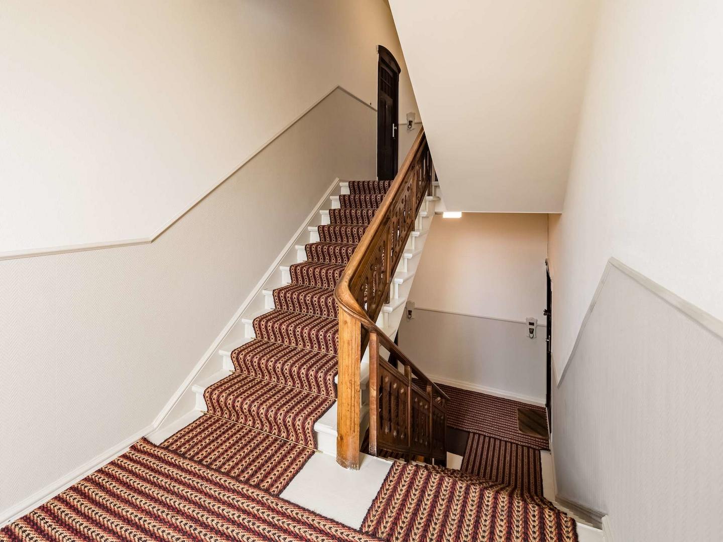 Treppenhaus 4
