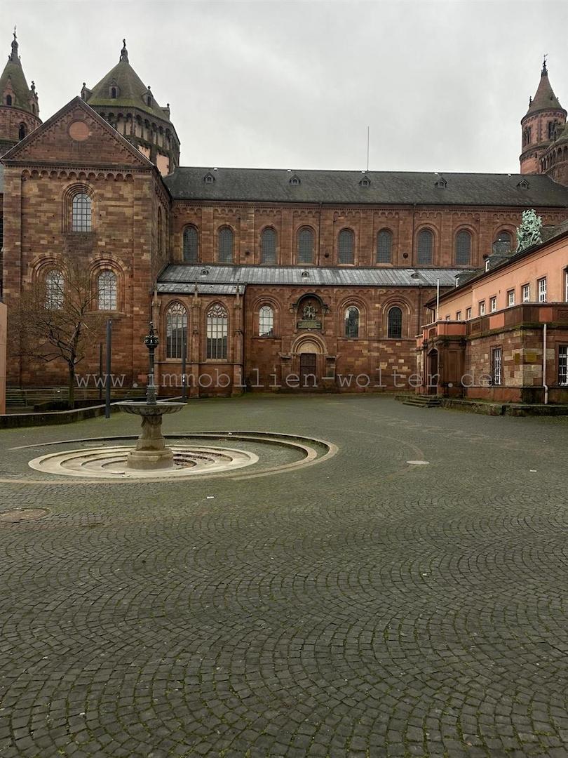 Schlossplatz Schlossplatz direktes Umfeld