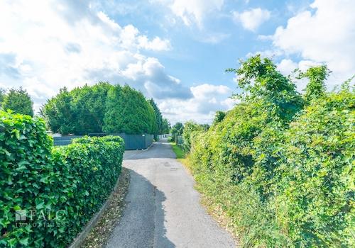 Zufahrt zum Grundstück