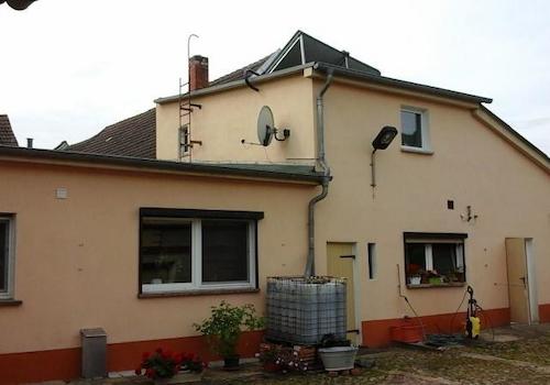 Wohnhaus mit Heizungsraum