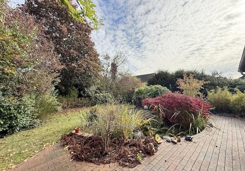 mit tollem Blick auf die Terrasse