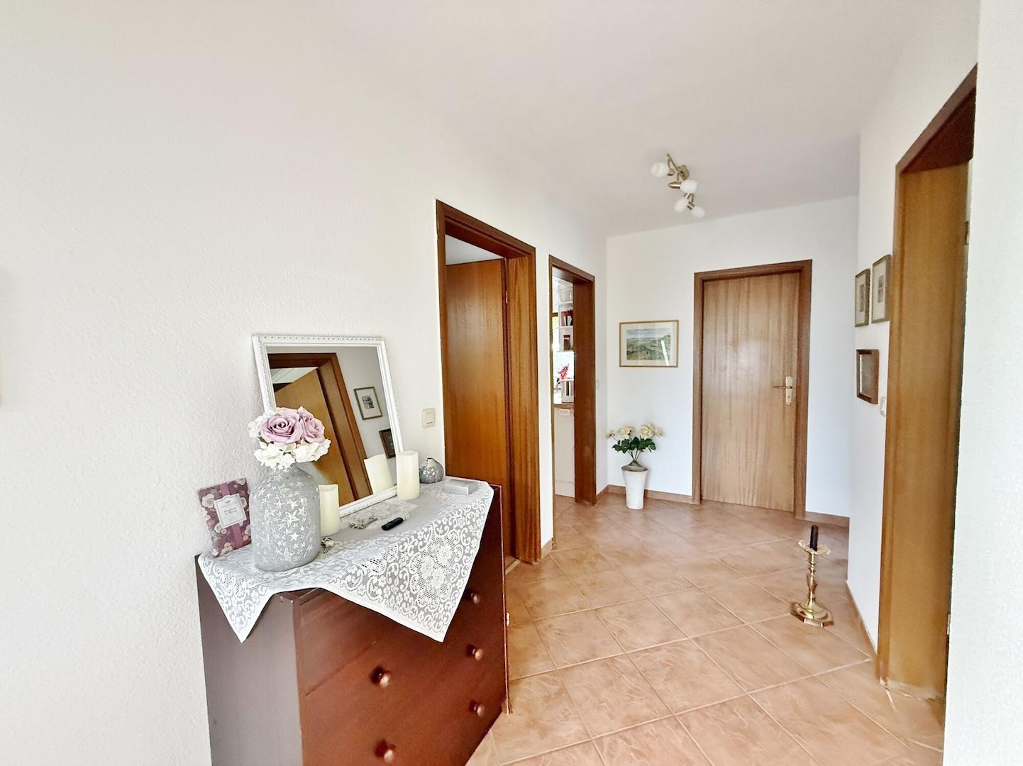 Anbau / EG-Wohnung / Flur