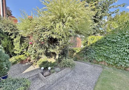 Anbau / EG-Wohnung / Terrasse