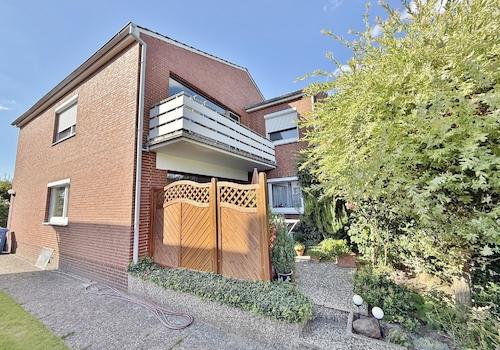 rückwärtige Hausansicht