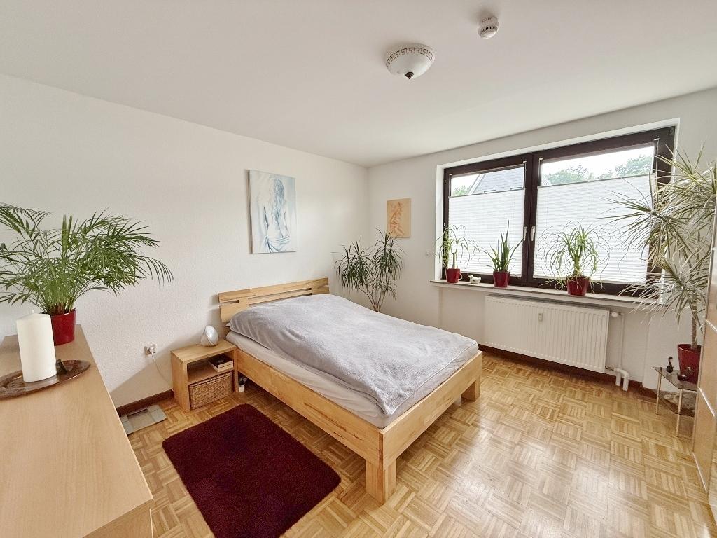 EG / Schlafzimmer