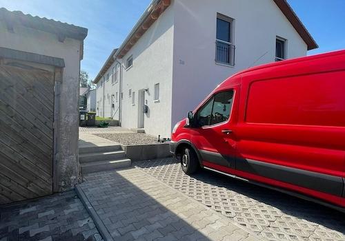 Zugang mit Stellplätzen