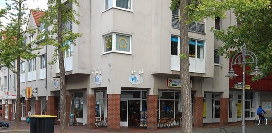 Eingang und Ansicht_Südwest