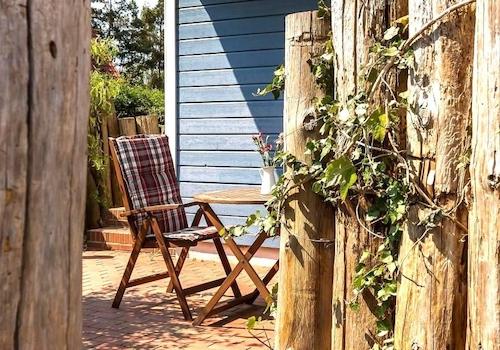 WE 2 Terrasse Detail Buhnen