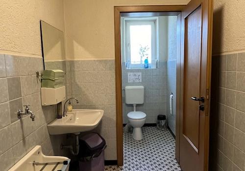 Gäste-WC im EG