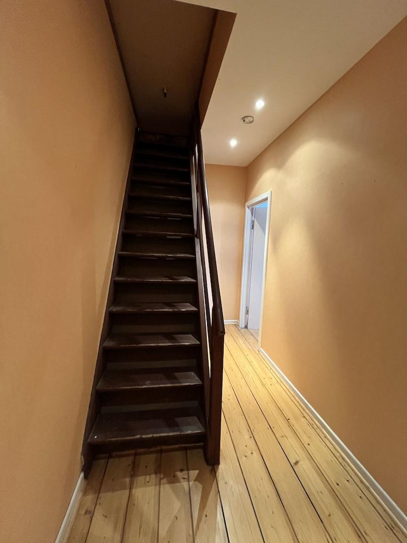 Aufgang in den Spitzboden