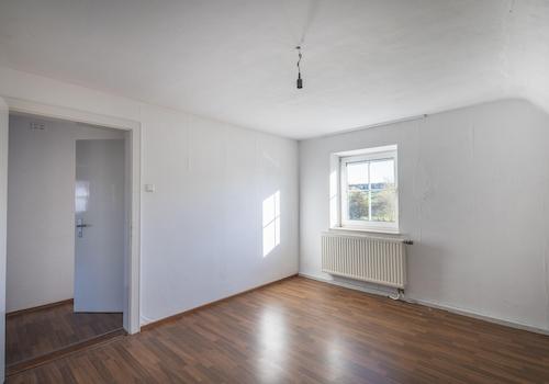 OG: Schlafzimmer 16 qm