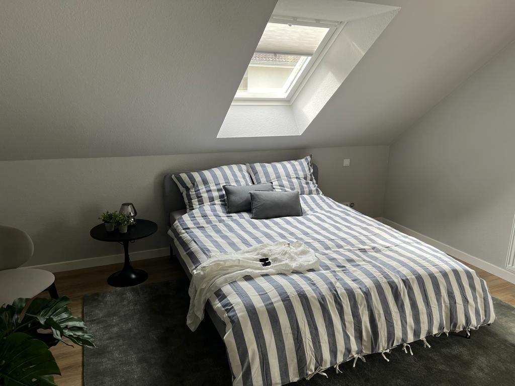 Schlafzimmer Eltern OG