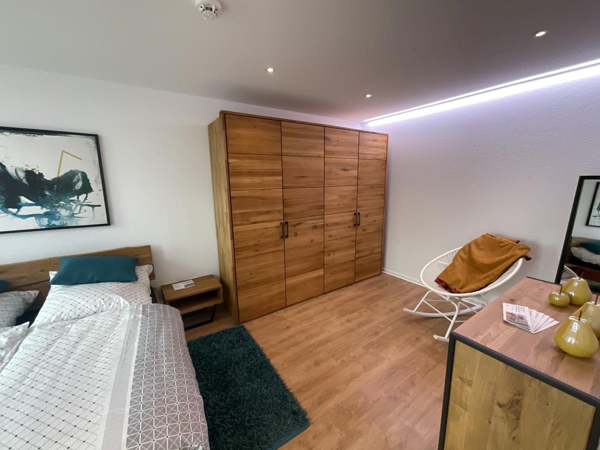 Schlafzimmer_www.villingen.immobilien