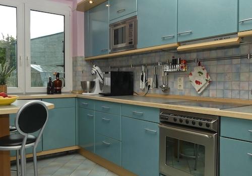 EG Moderne, vollständige Küche