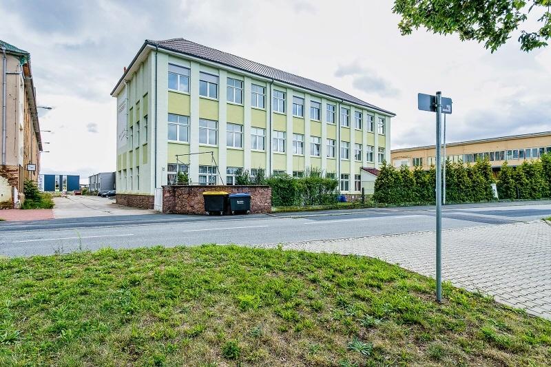 Außenansicht von der Straße