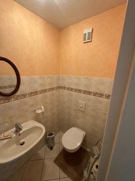 14 Gäste WC
