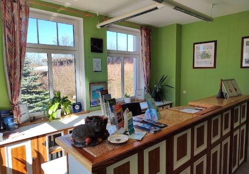 Rezeptionsbereich von links