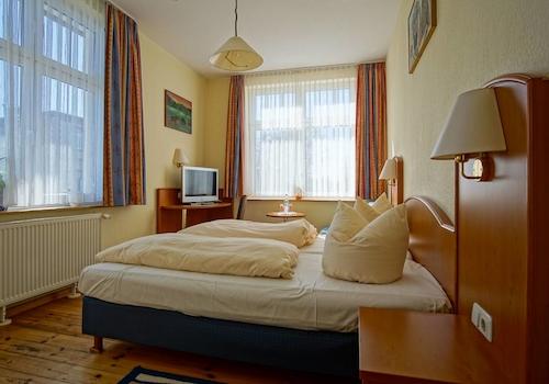 Zimmer im Erdgeschoss