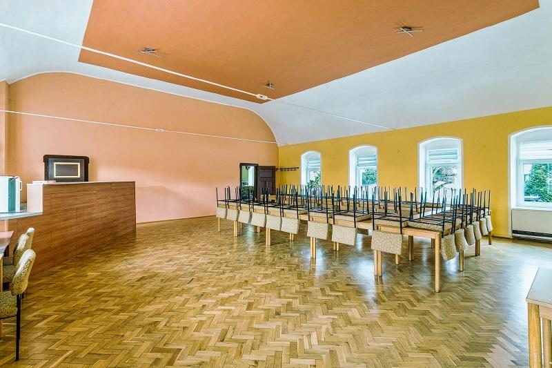 Freundlicher Gemeinschaftssaal