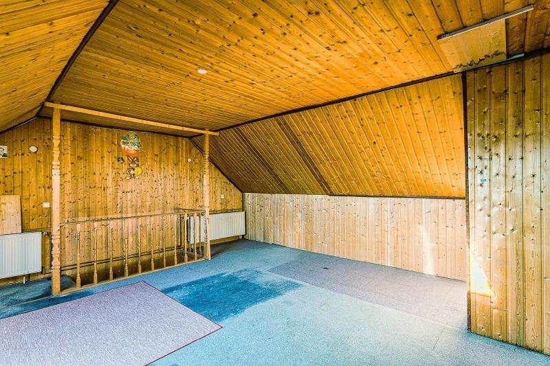 Studio im DG Treppenaufgang