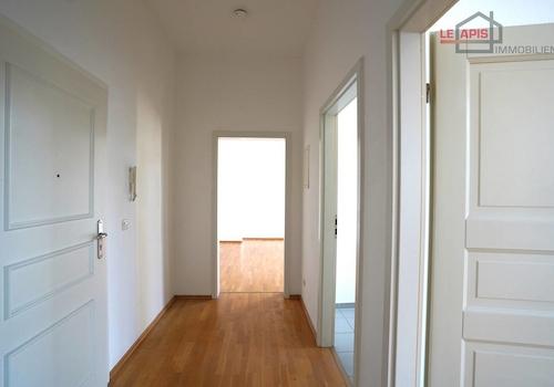 Flur Bild 2