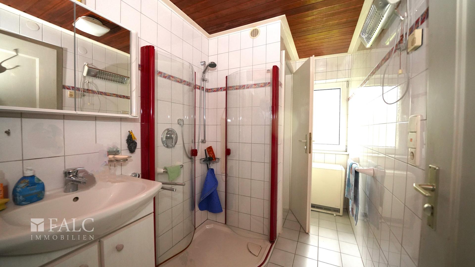 Badezimmer OG 