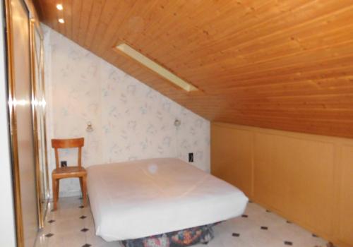 DG Zimmer Teilansicht 1