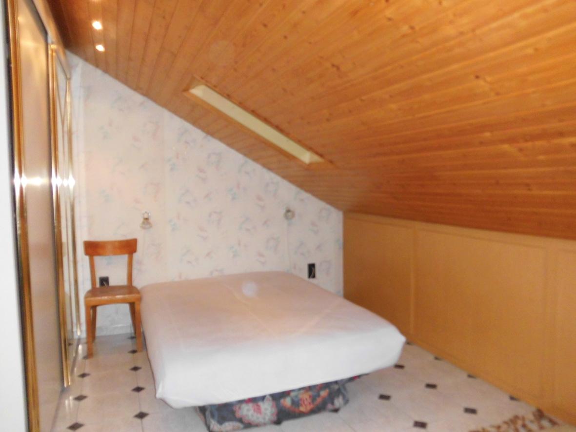DG Zimmer Teilansicht 1