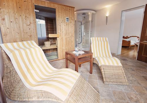 Wellnesszimmer mit Sauna