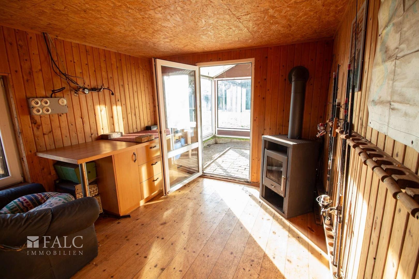 Gartenhaus mit kamin