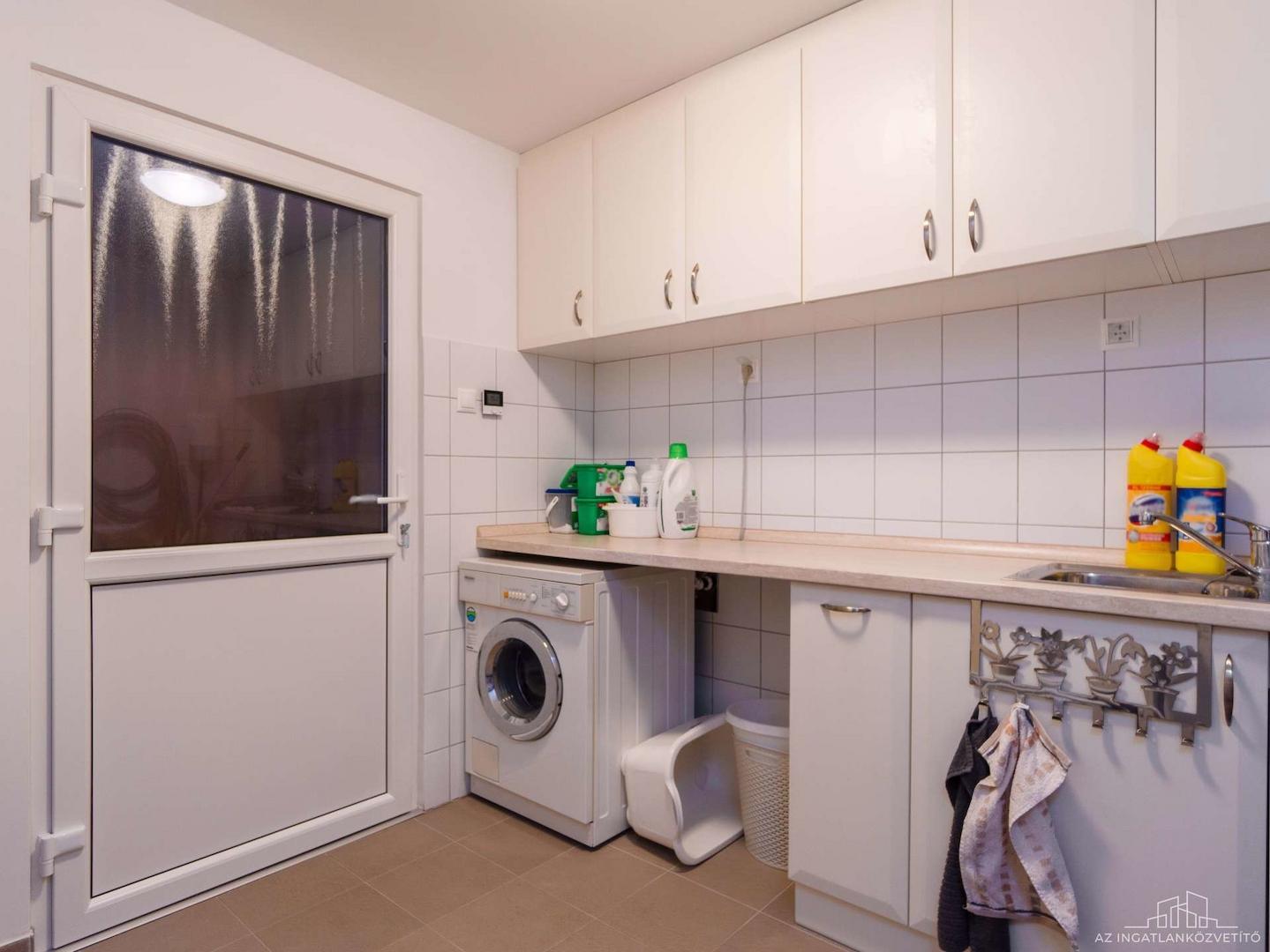 65056f2faf42f