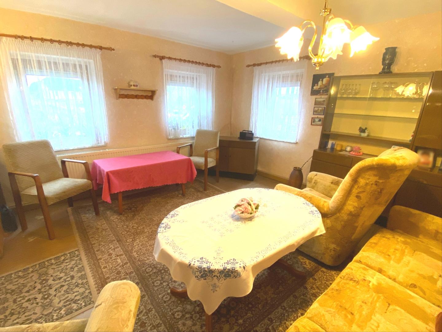 Wohnzimmer/Schlafzimmer Erdgeschoss