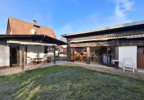 Garten-Nebengebäude