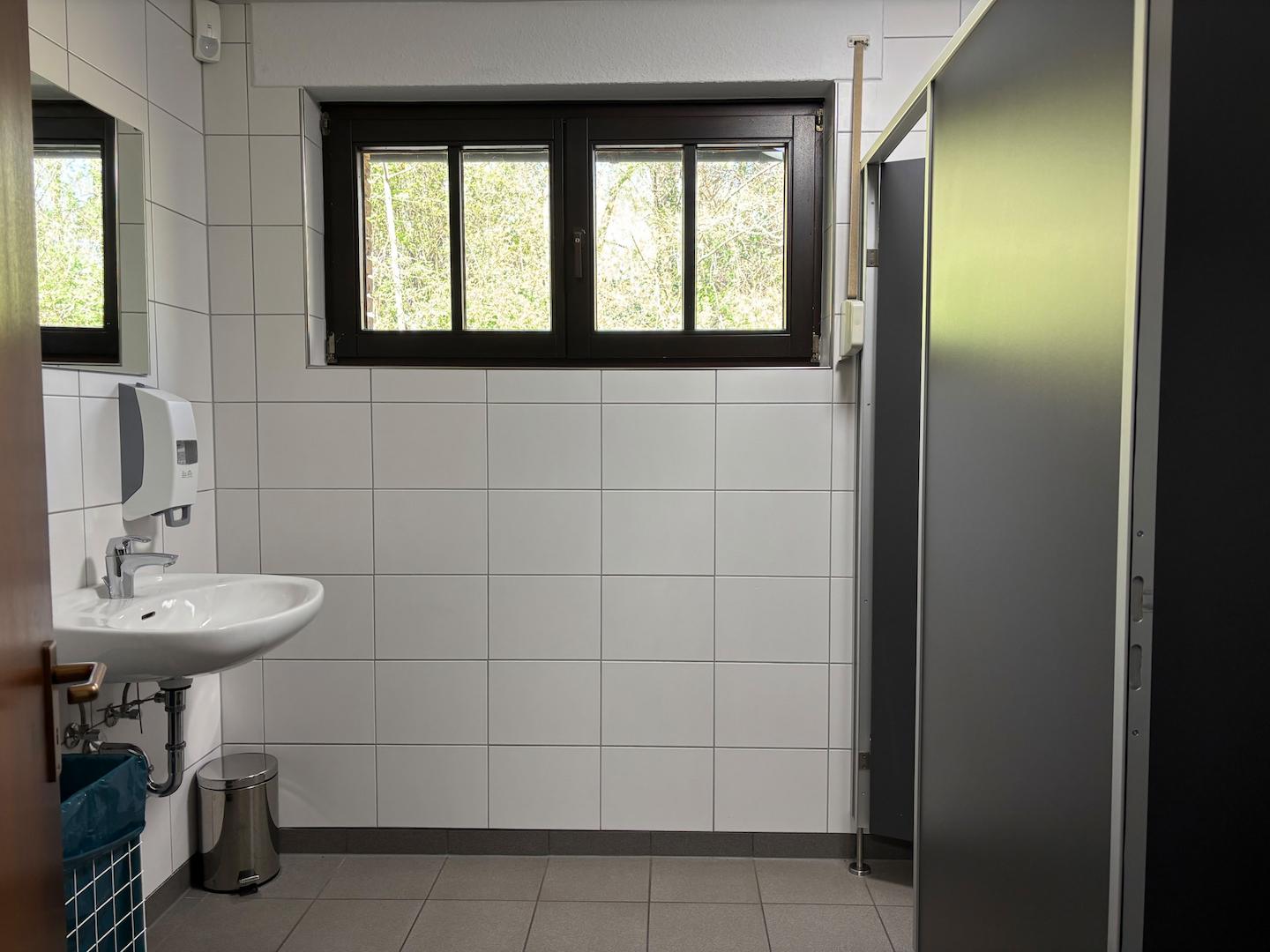 Mitarbeiter - WC (EG)