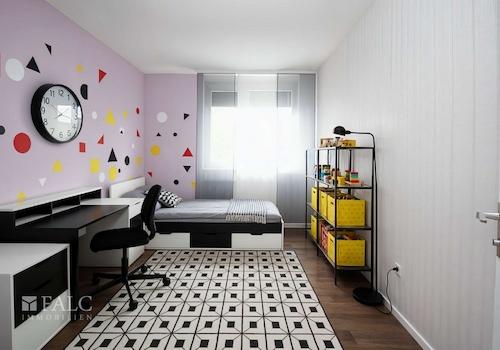 Kind-1 - (KI generiert)