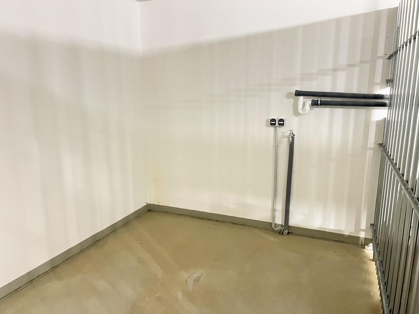 Kellerraum WM&Trockneranschluß