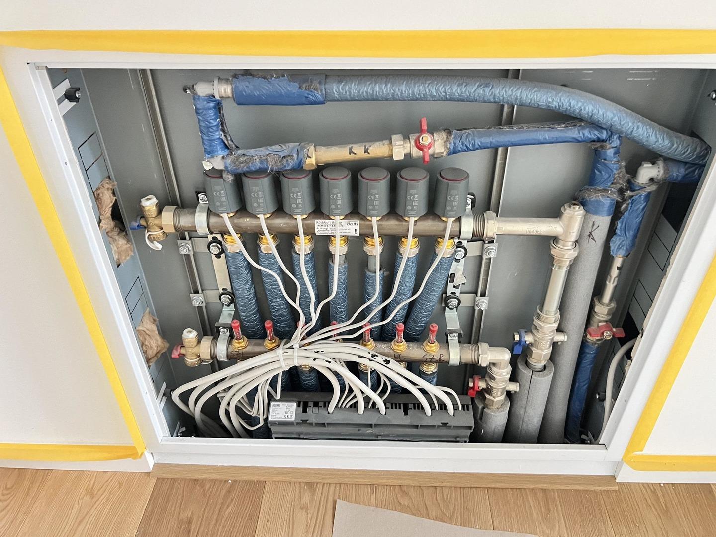 Fußbodenheizungsverteiler